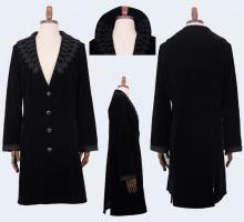 Devil Fashion CT00401 Manteau brod avec col relevable homme noir velours gothique vampire aristocrate
